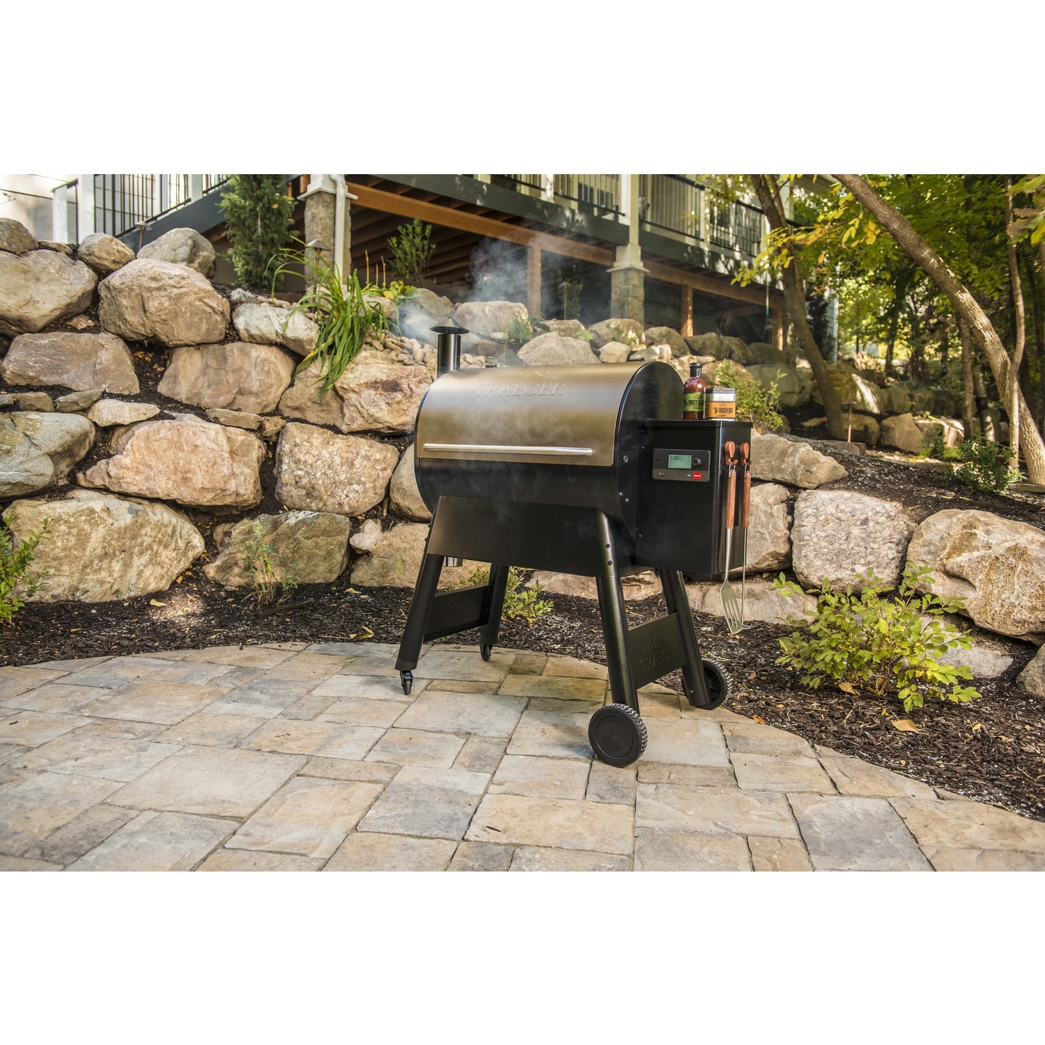 Traeger Pro 780 Wood Pellet WiFi Grill Bronze - Jamoozus