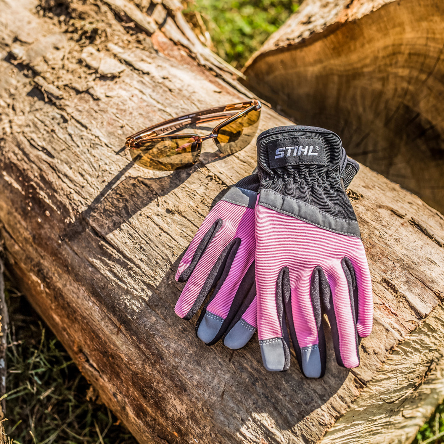 STIHL Cotton Candy Gloves Black/Pink M 1 pair - Jamoozus