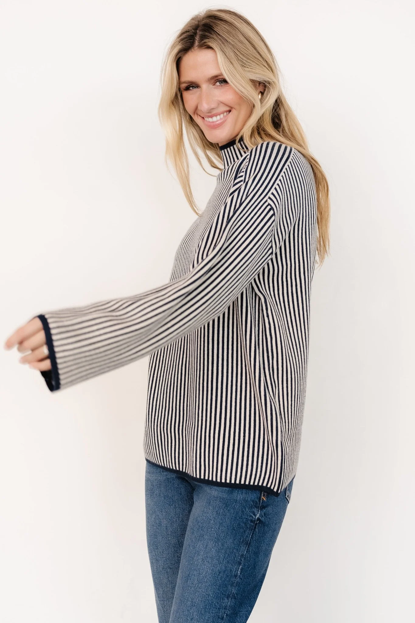 Kat Mock Neck Sweater | Navy Stripe - Jamoozus
