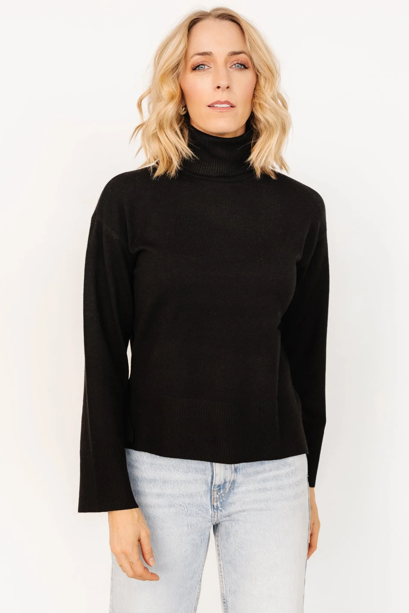 Irene Turtleneck Sweater Top | Black - Jamoozus