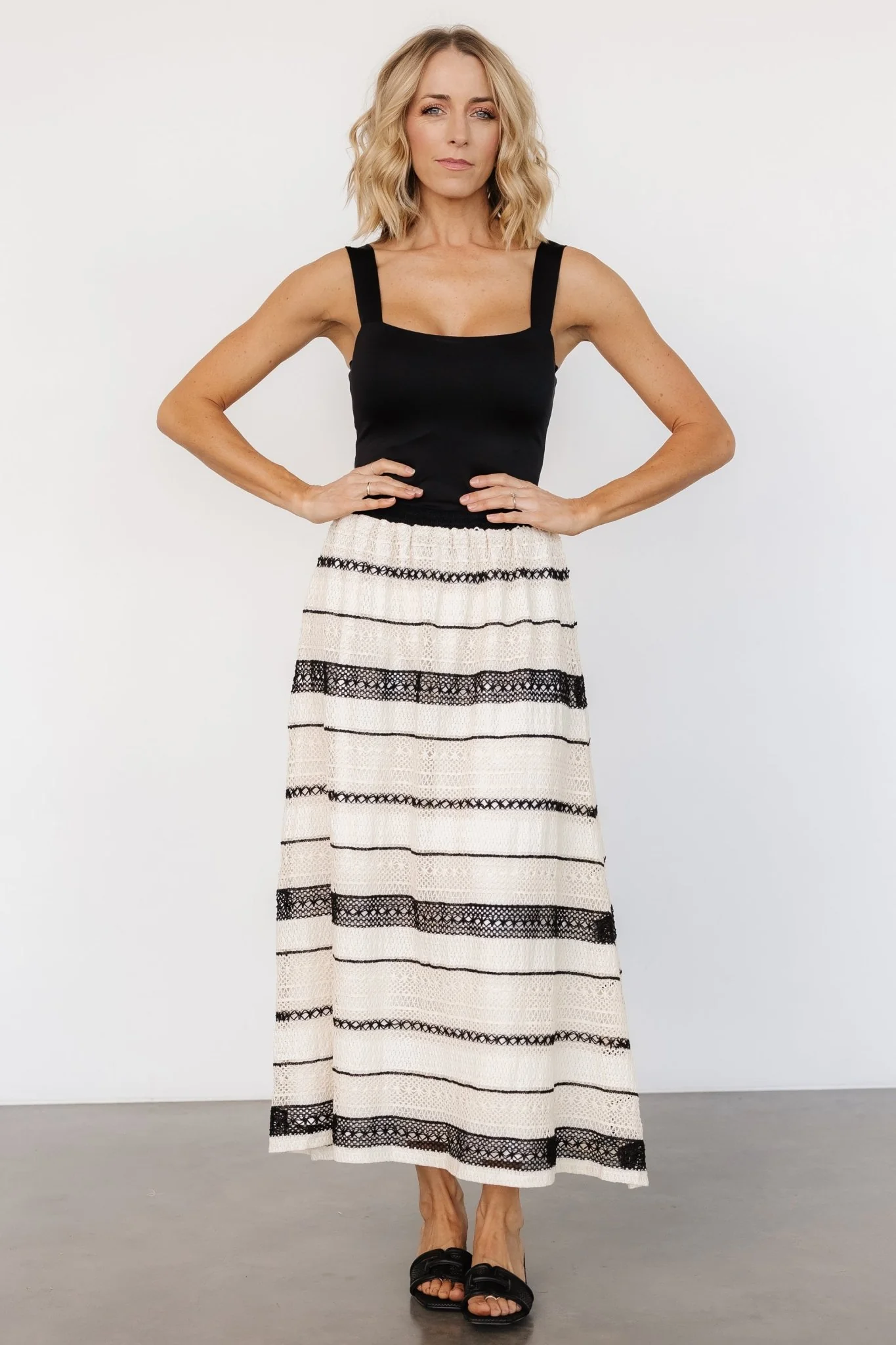 Alondra Woven Skirt | Cream + Black - Jamoozus